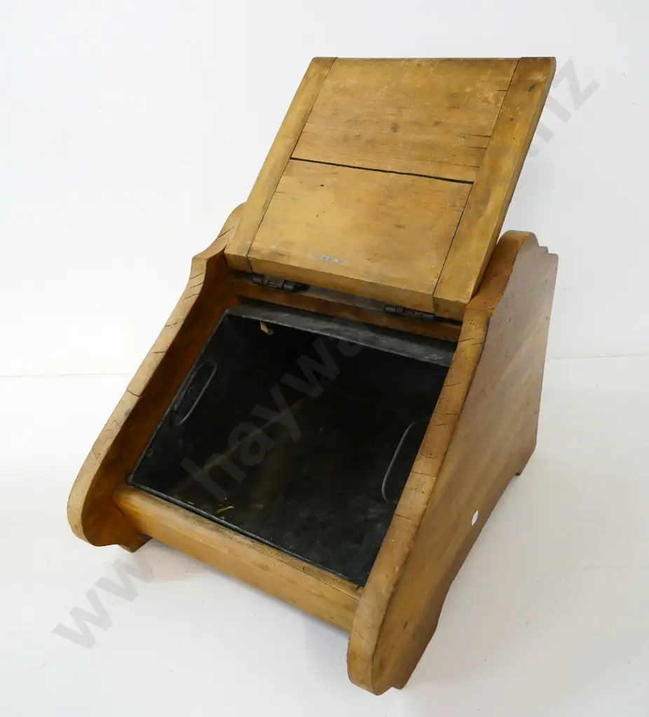 deco timber coal bin with cast iron handle and strap hinge, tin liner, some splitting H340 W330 D490 Image 1++