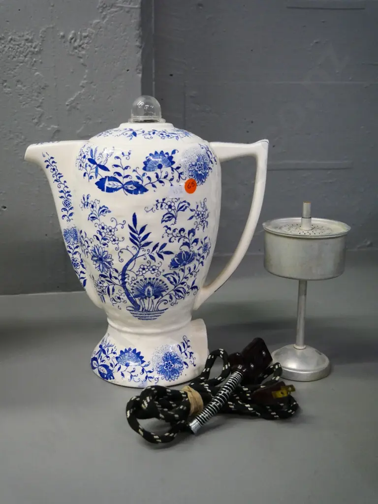 blue and white ceramic electric coffee perc H-300 Image 1++