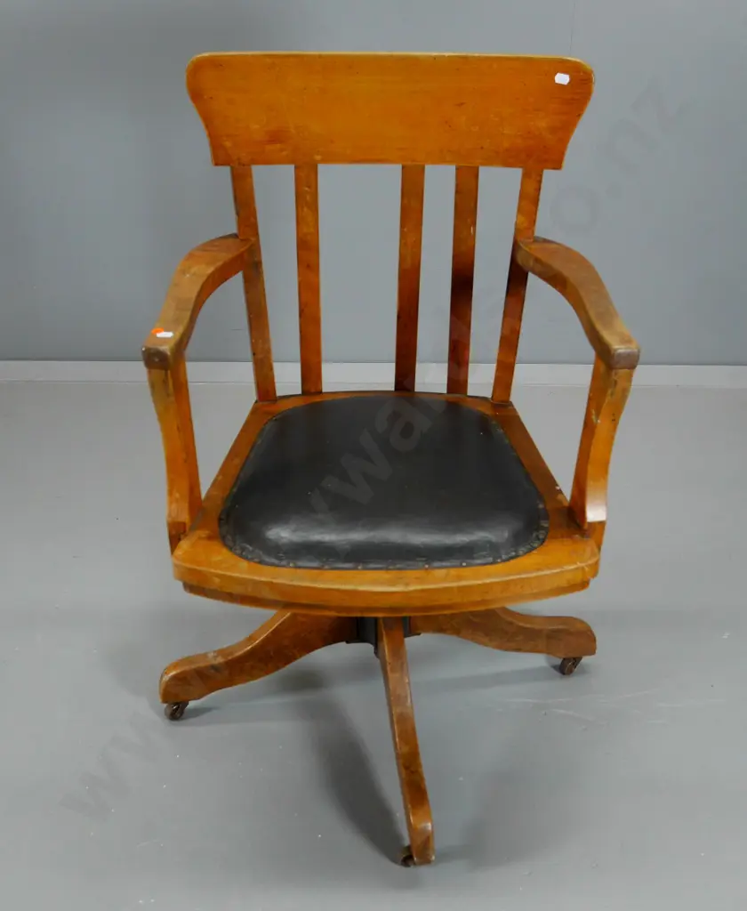 vintage timber framed swivel & tilt office chair on casters, w/leatherette seat, missing one slat H950 W560 D470 Image 1++