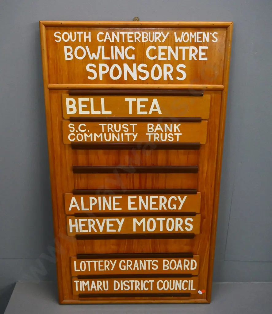 wooden sign board with movable text panels - South Canterbury Women's Bowling Centre H970 W550 Image 1++