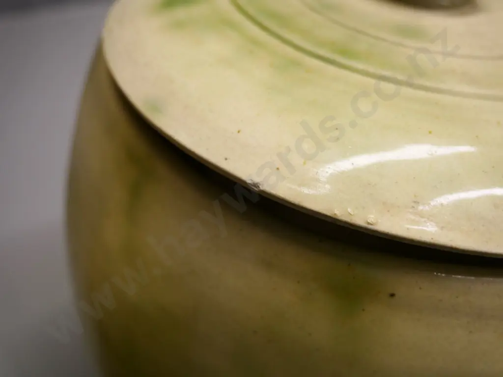 2 mottled green & cream lidded crocks - larger is marked Timaru Potteries inside, H-320 D-250, has small chip to lid rim Image 1++