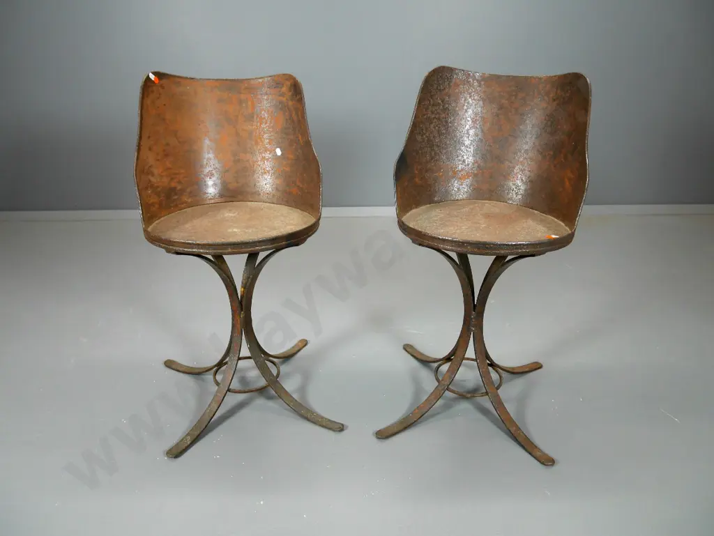 2x steel industrial style curved back stools - some corrosion H-720 W-400 D-440 Image 1++