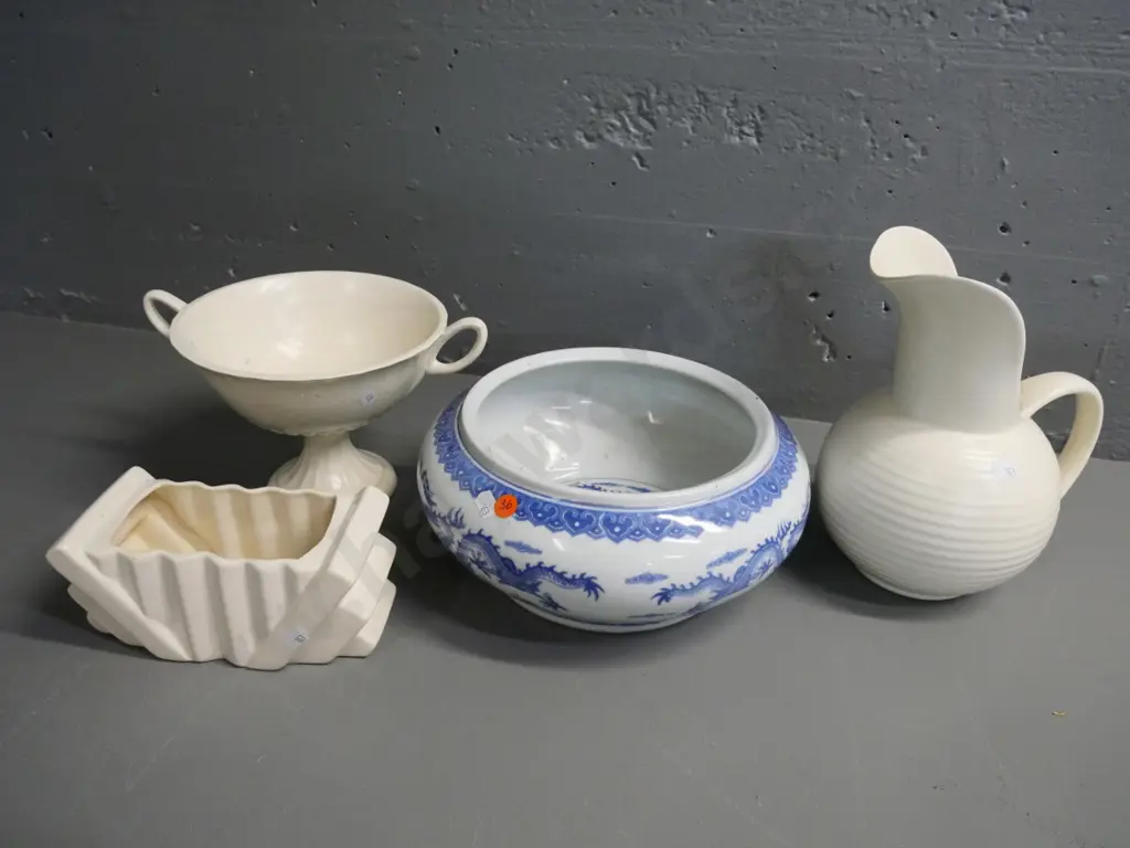 3 white English vases - Beswick, Crown Devon, Shorter - and a Chinese blue & white bowl D-270 Image 1++