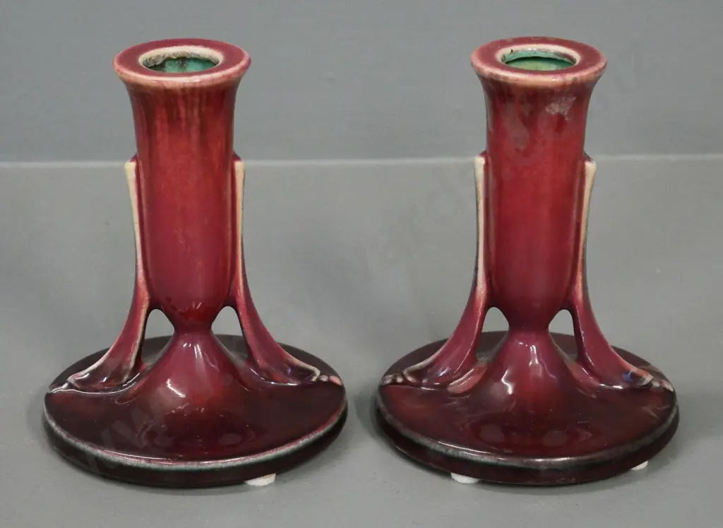 pair of Roseville Pottery (USA) candlesticks H-130 Image 1++