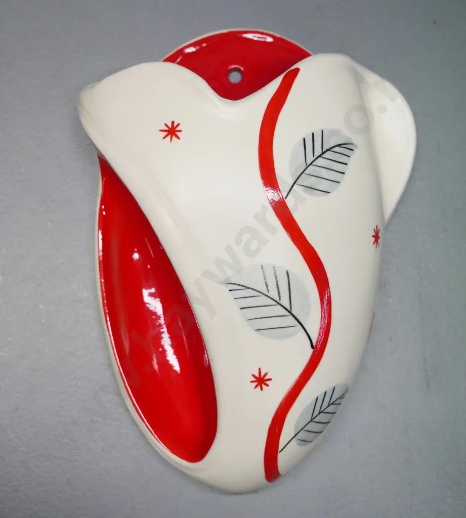 mid-century Burleigh ware wall pocket vase H-220 W-150 Image 1++