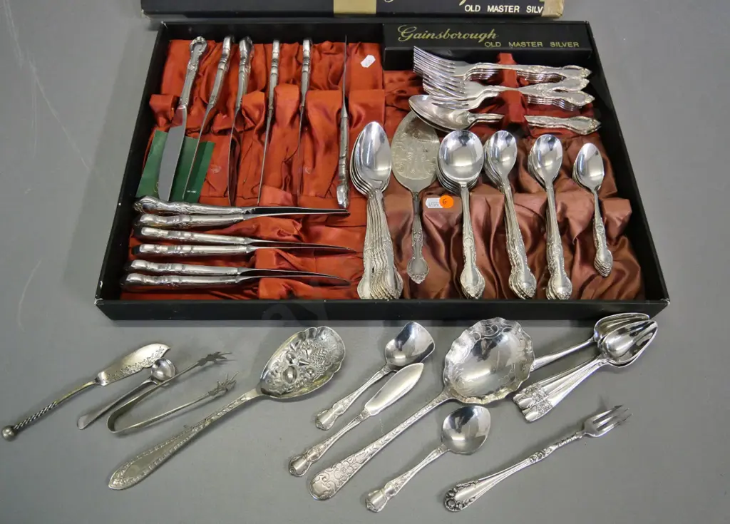 boxed 6-place set of Gainsborough plated cutlery, plus non matching extra spoons, servers, etc. Image 1++