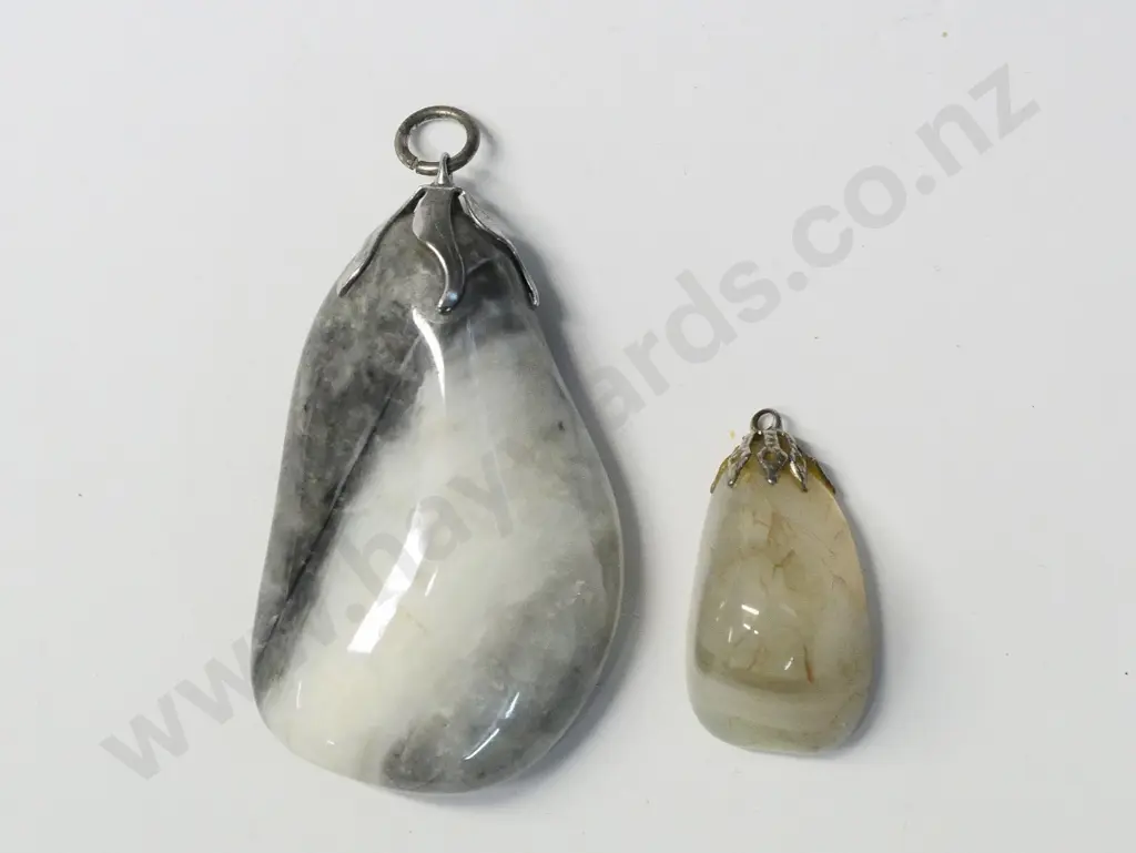 2 polished agate stone pendants no chain Image 1++