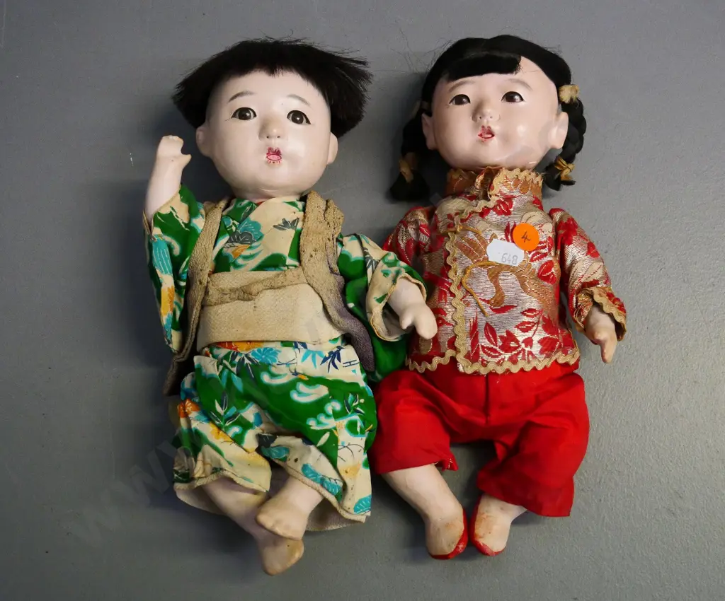 pair of vintage Chinese dolls with hand-painted plaster bodies approx H-250, some wear Image 1++