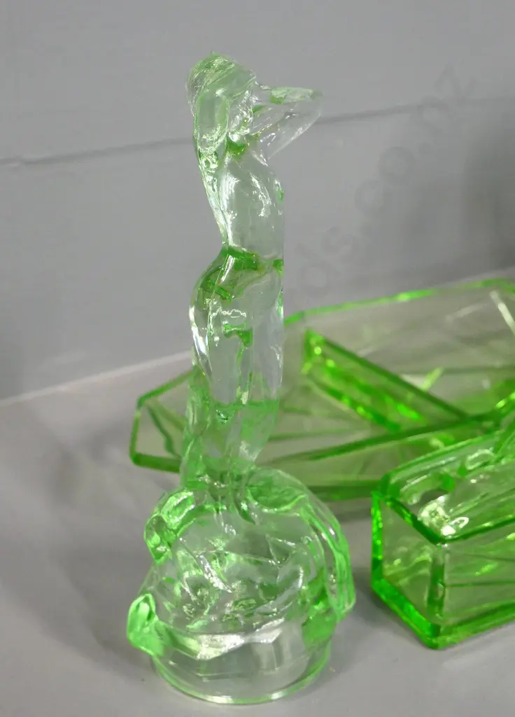 10 pieces of green depression glass including jug H-180, figurine float bowl centre, mustard pot etc. Image 1++
