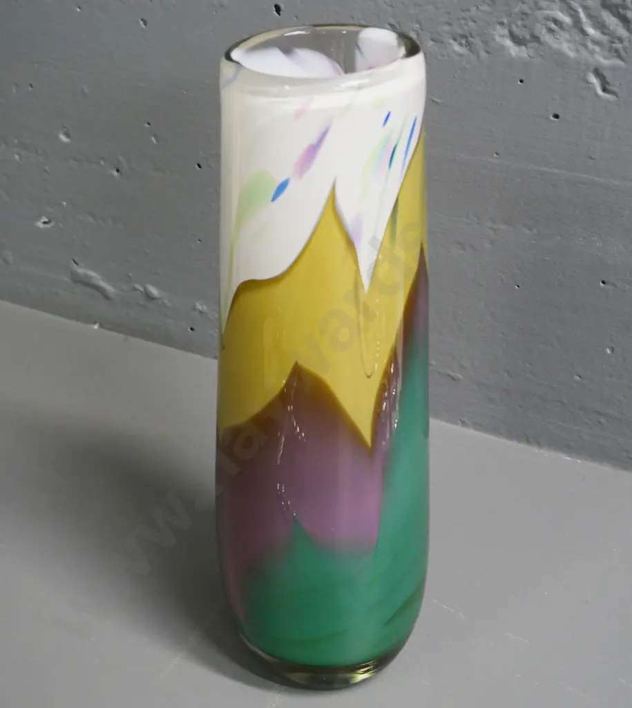 signed Peter Viesnik art glass vase H-290 Image 1++