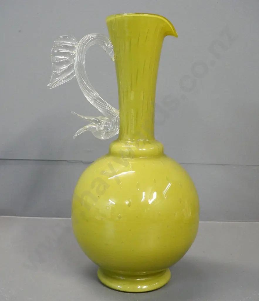 green glass jug with clear glass bird-motif handle H-330 Image 1++