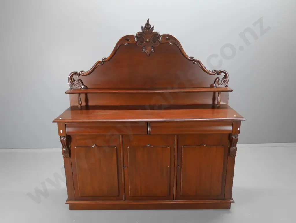 reproduction mahogany carved-back chiffonier sideboard - carved corbels, 3 doors, 2 drawers H-1700 W-1510 D-490 Image 1++