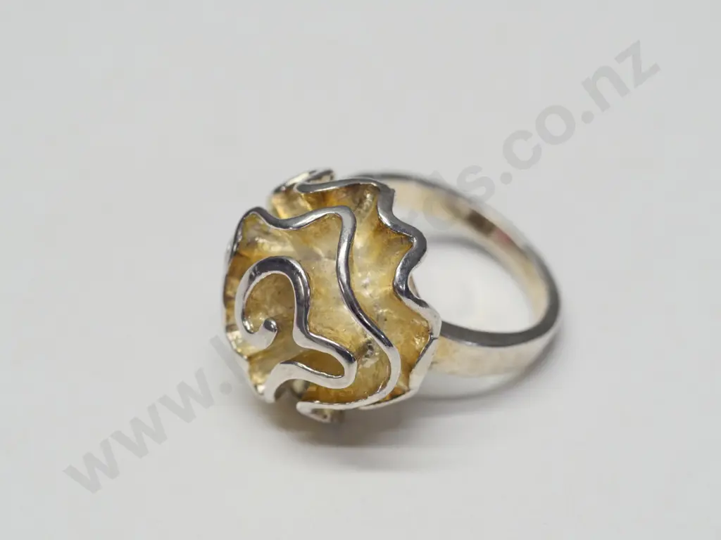 silver dress ring stamped 925 Image 1++