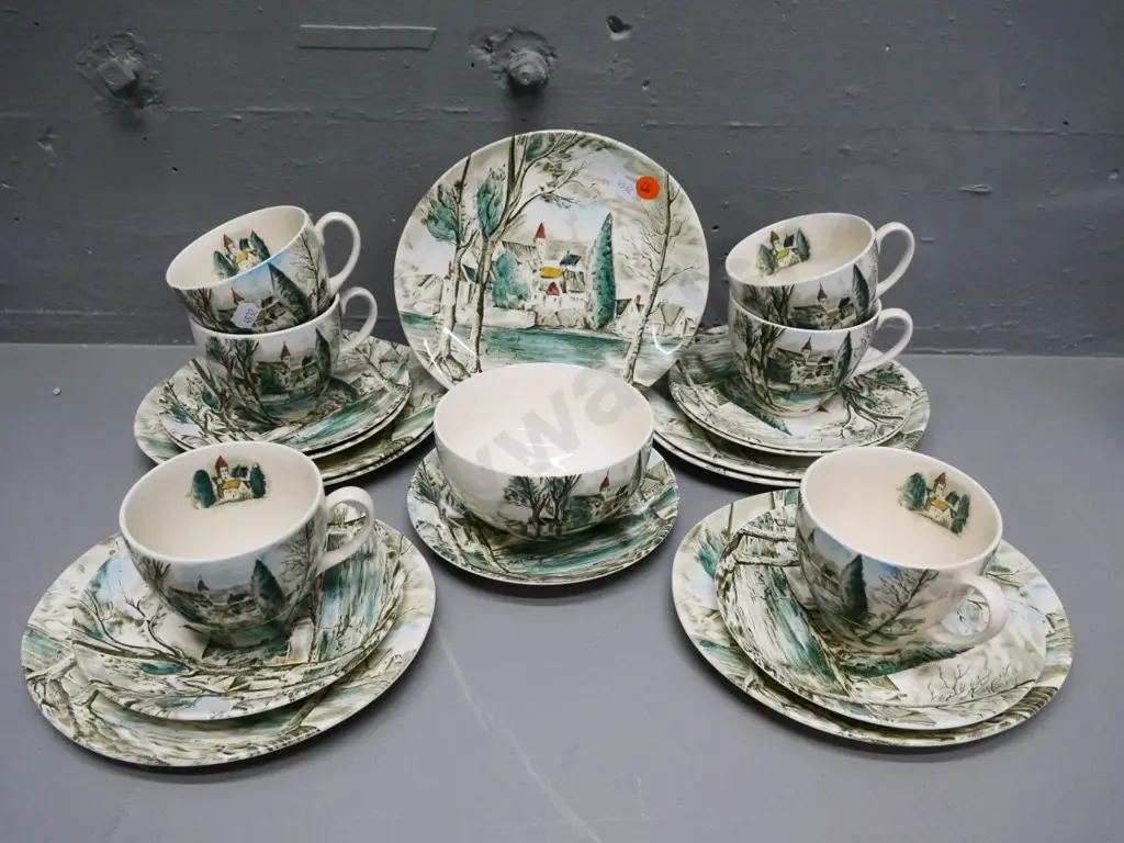 Johnson Bros. Dreamtown china tea ware - 6 trios, sugar bowl, spare side and saucer Image 1++
