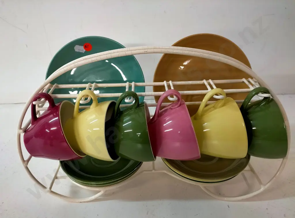 Crown Lynn colour glaze tea set in wire stand - 6 cups and saucers and 2 side plates (mismatched) Image 1++