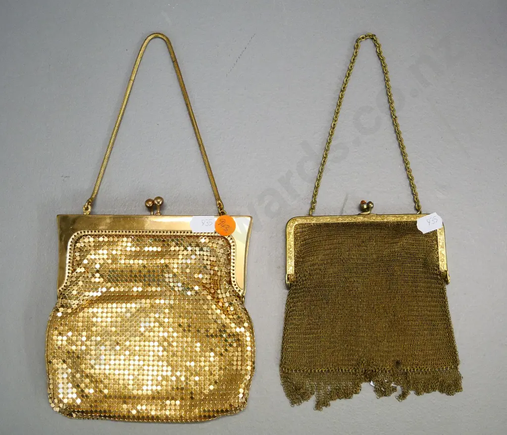 2 small evening bags - one metal mesh and one gold sequins Image 1++