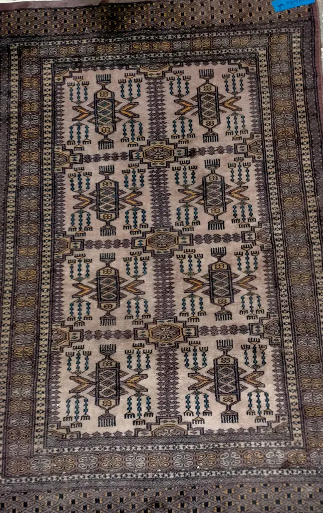 Persian style hand-knotted wool floor rug L1450 W920 Image 1++