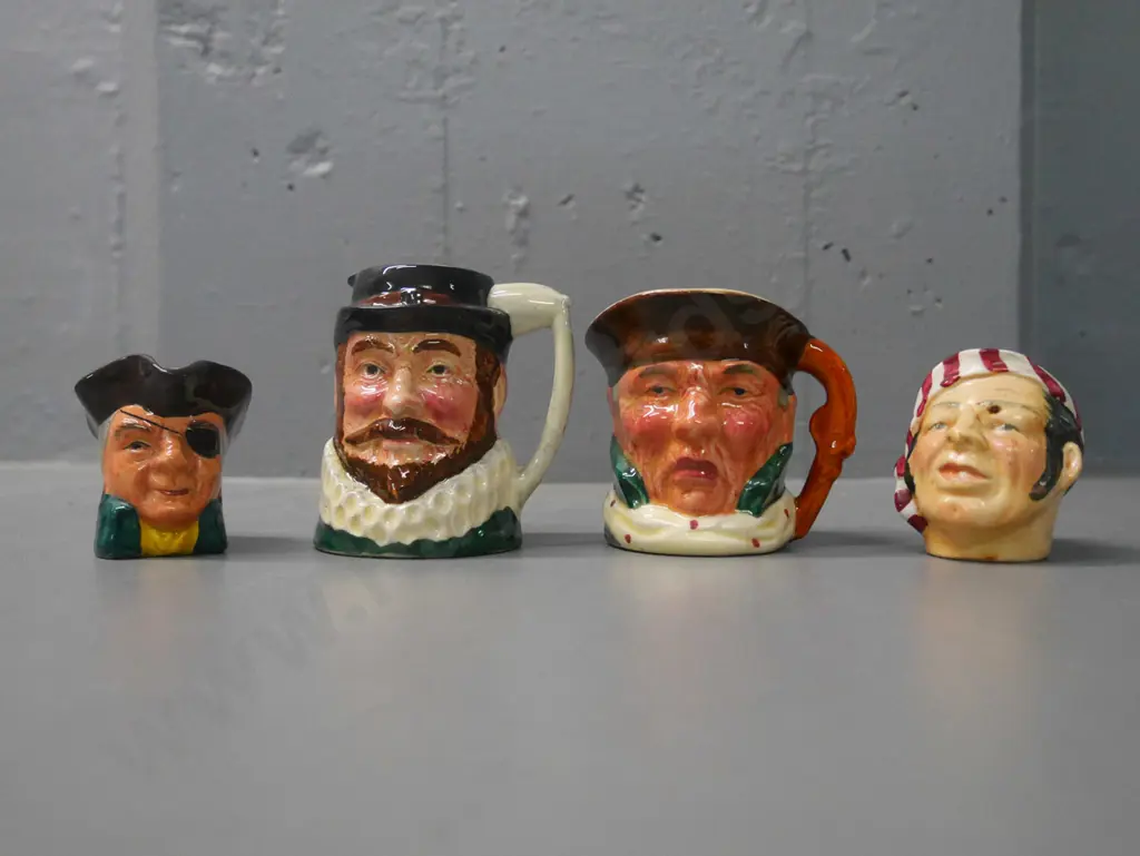 4x small Toby jugs - Ridgway, Lancaster, Staffordshire Image 1++