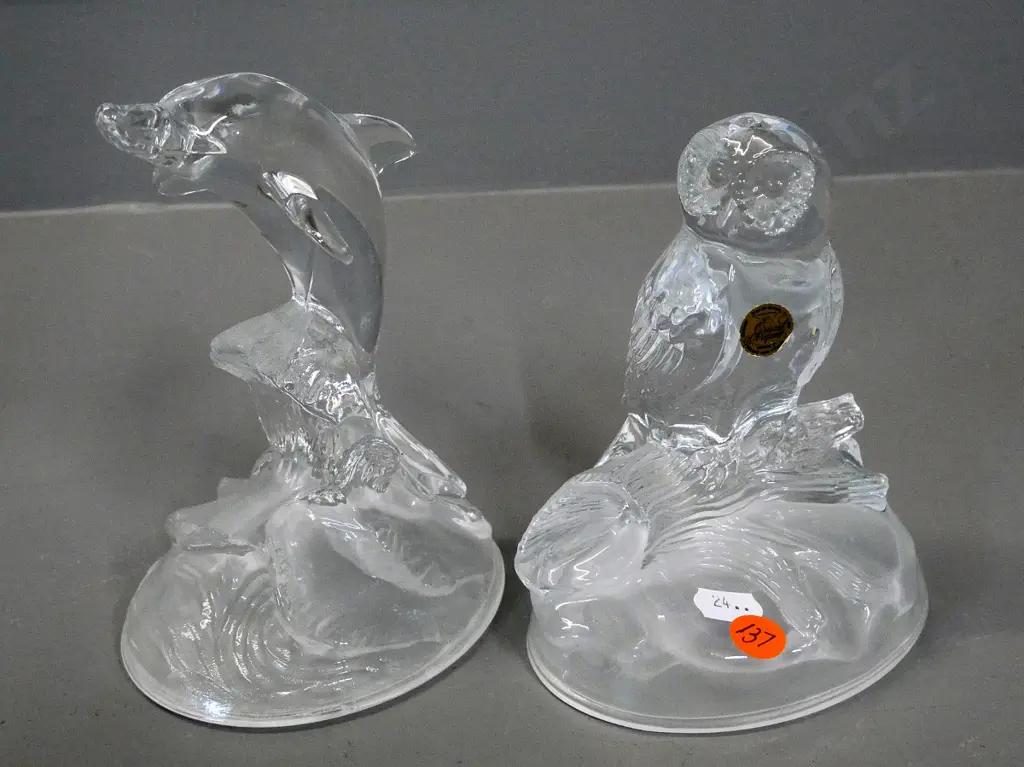 2 Cristal D'Arque figures - dolphin H-170 and owl Image 1++
