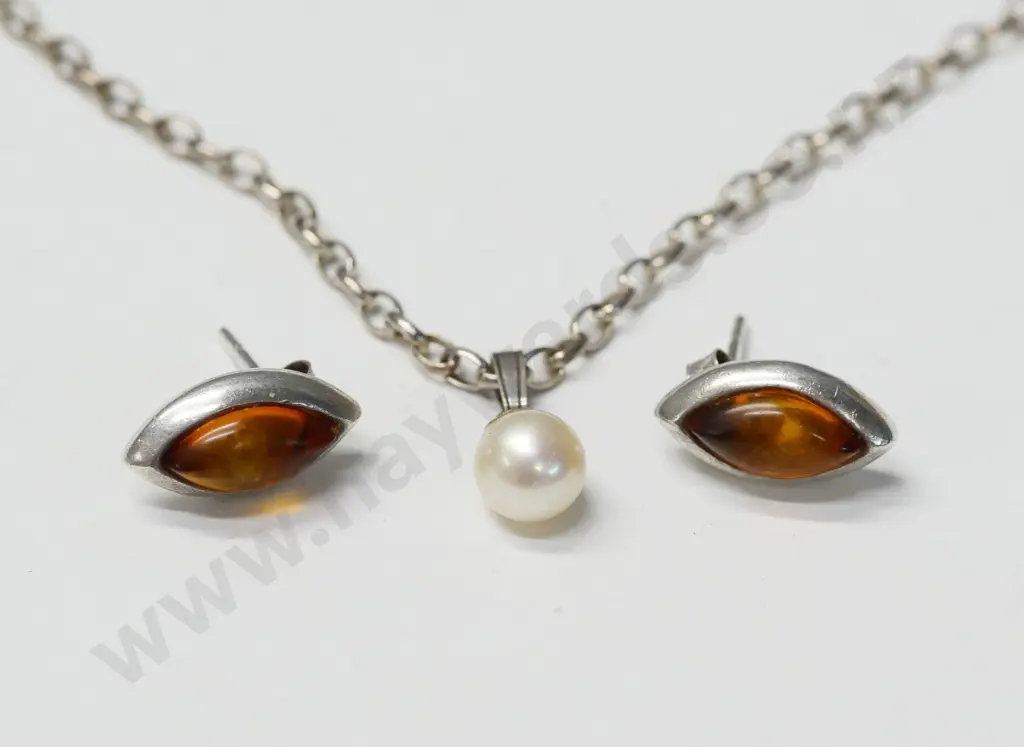 pearl neclace chain stamped 925 & pair of amber earrings Image 1++