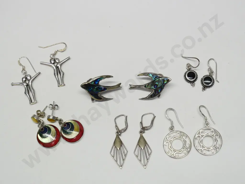 6 pairs of silver earrings all stamped Image 1++