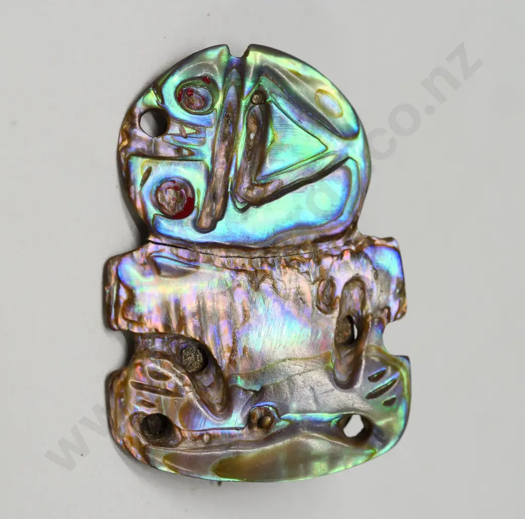 silver paua shell tiki brooch stamped stg Image 1++