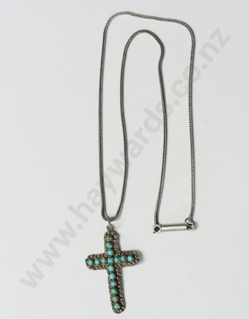 cross pendant with tourquoise Image 1++