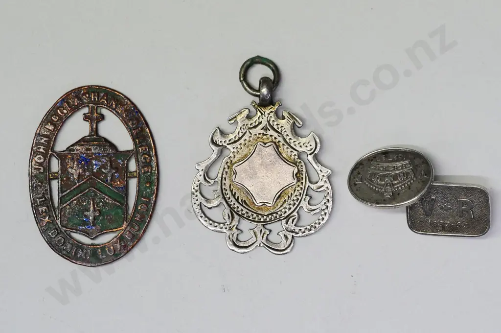 John McGlashan College medal, swimming medal 1901 & 1 silver cufflink Royal crown 1837-97 Image 1++