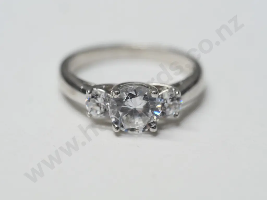 silver cz dress ring stamped 925 Image 1++
