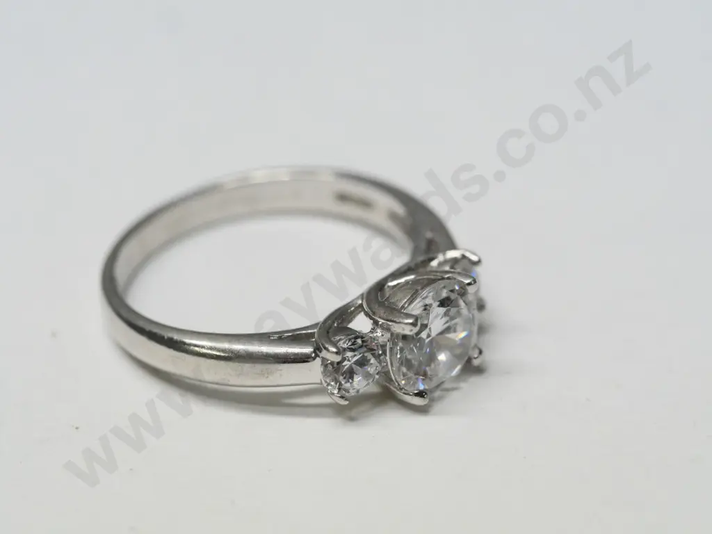 silver cz dress ring stamped 925 Image 1++