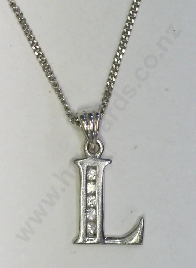 silver pendant the letter L with cz  stamped 925 Image 1++