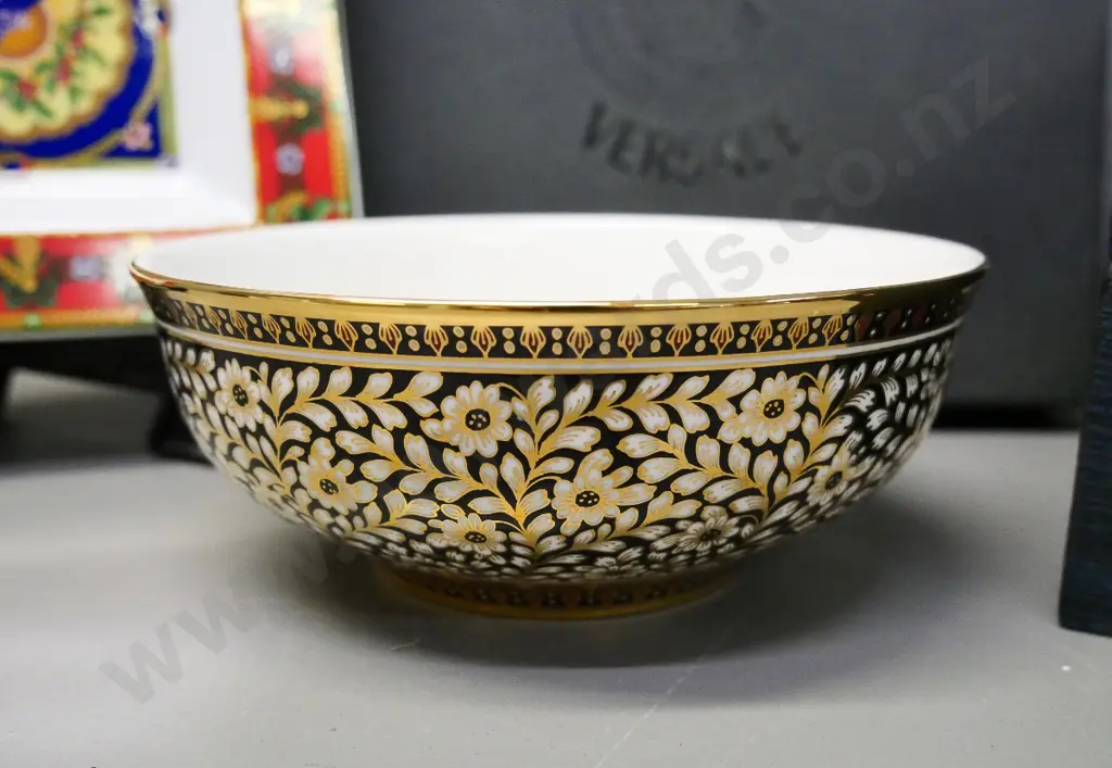 boxed Versace 'Rosenthal' plate and a Royal Bone China Thailand bowl with gold decoration Image 1++