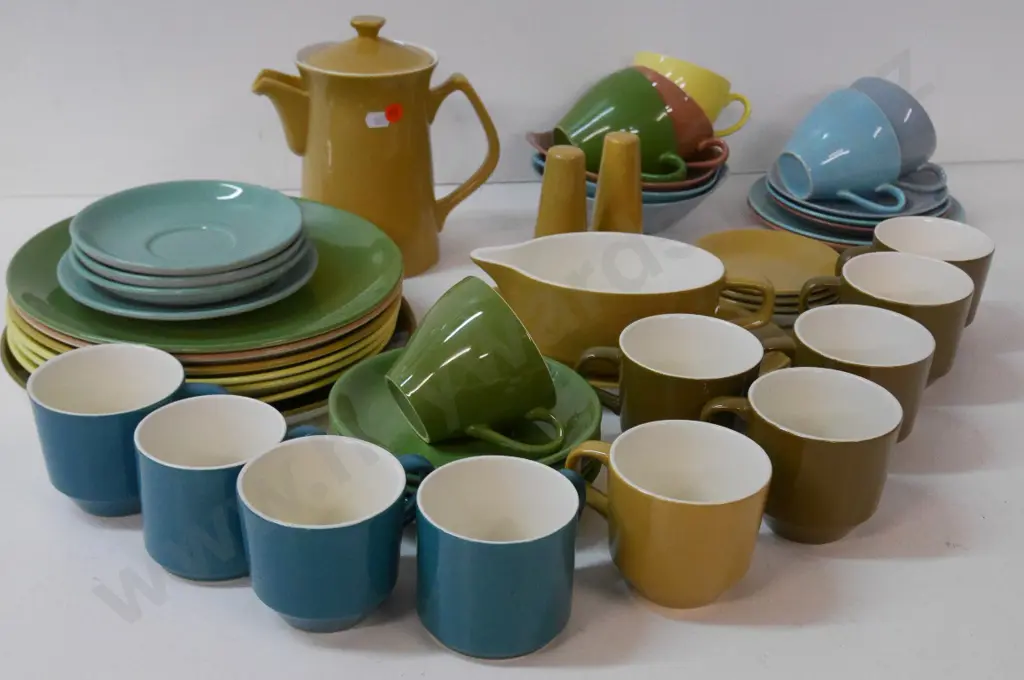 large selection of Crown Lynn colour glaze and other plain coloured ware and some non Crown Lynn items Image 1++