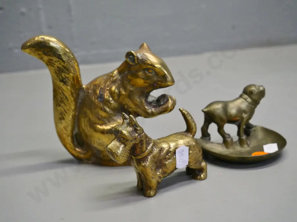 3 brass items - Scottie dog, squirrel H-110, and bulldog ashtray Image 1++
