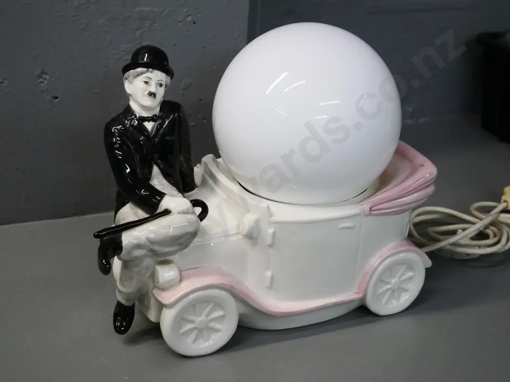 porcelain Charlie Chaplin table lamp with milk glass globe shade J-260 L-300 W-150 Image 1++