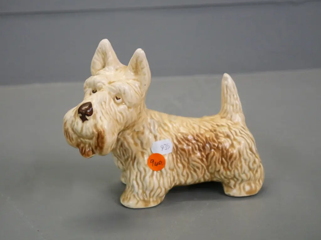 Sylvac Scottie dog figure No. 72. L-170 Image 1++