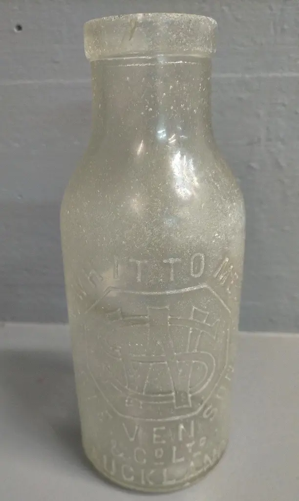 Whittone Stevenson Auckland pickle bottle H-200 Image 1++