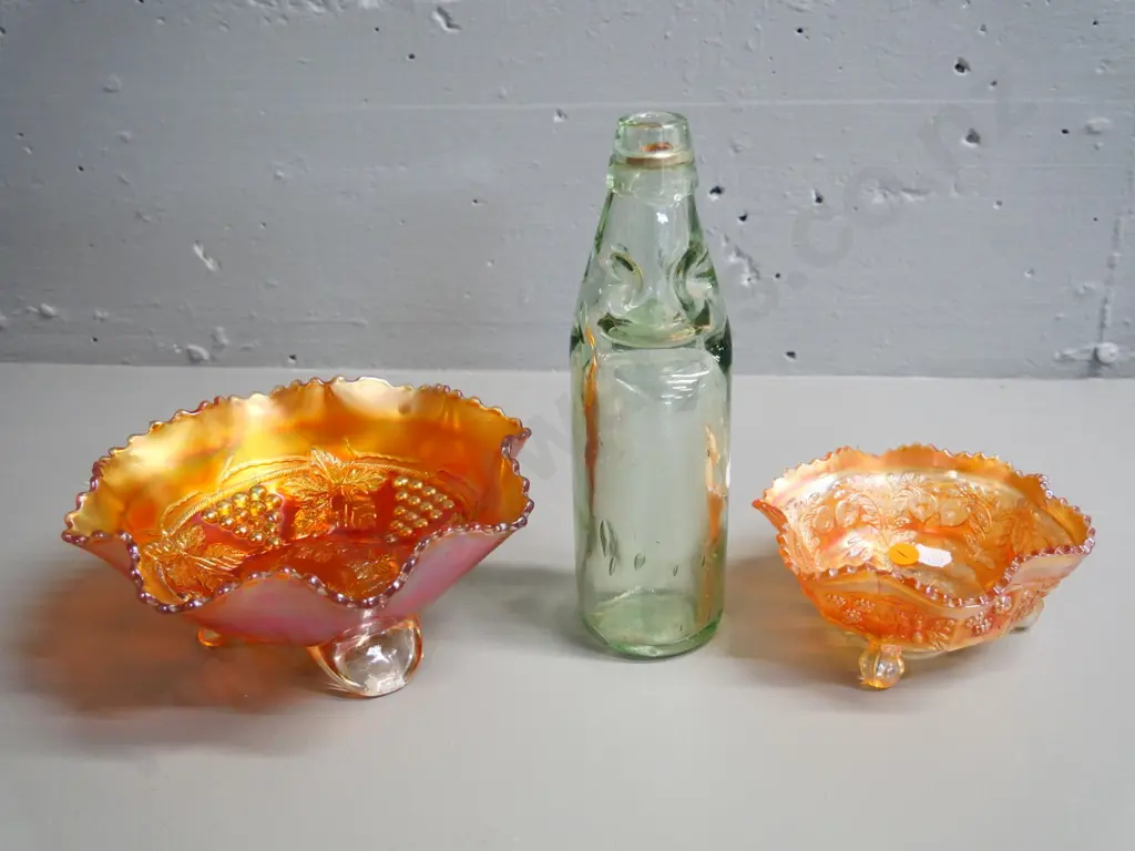 JW Dobson Barnsley marble bottle (faint impression) and 2 marigold carnival glass 3-footed bowls, larger D200 Image 1++