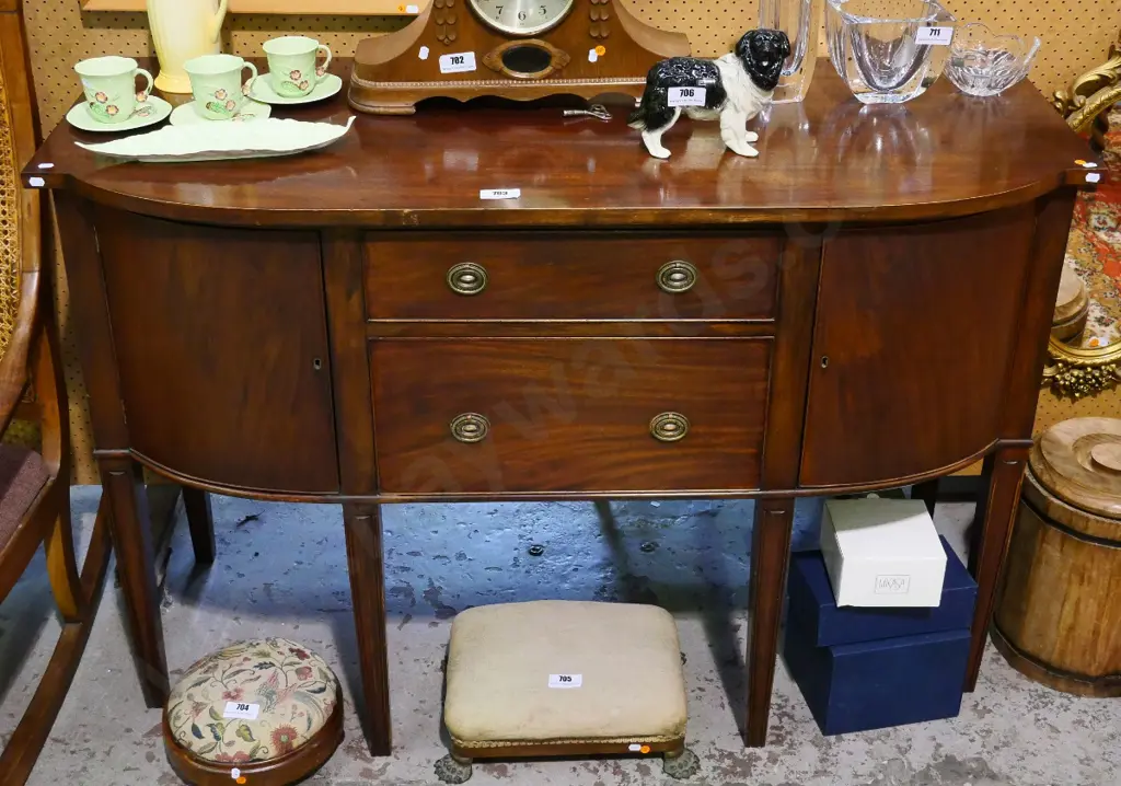 vintage mahogany Regency style sideboard with 2 lockable doors, 2 drawers, key H910 W1370 D560 Image 1++