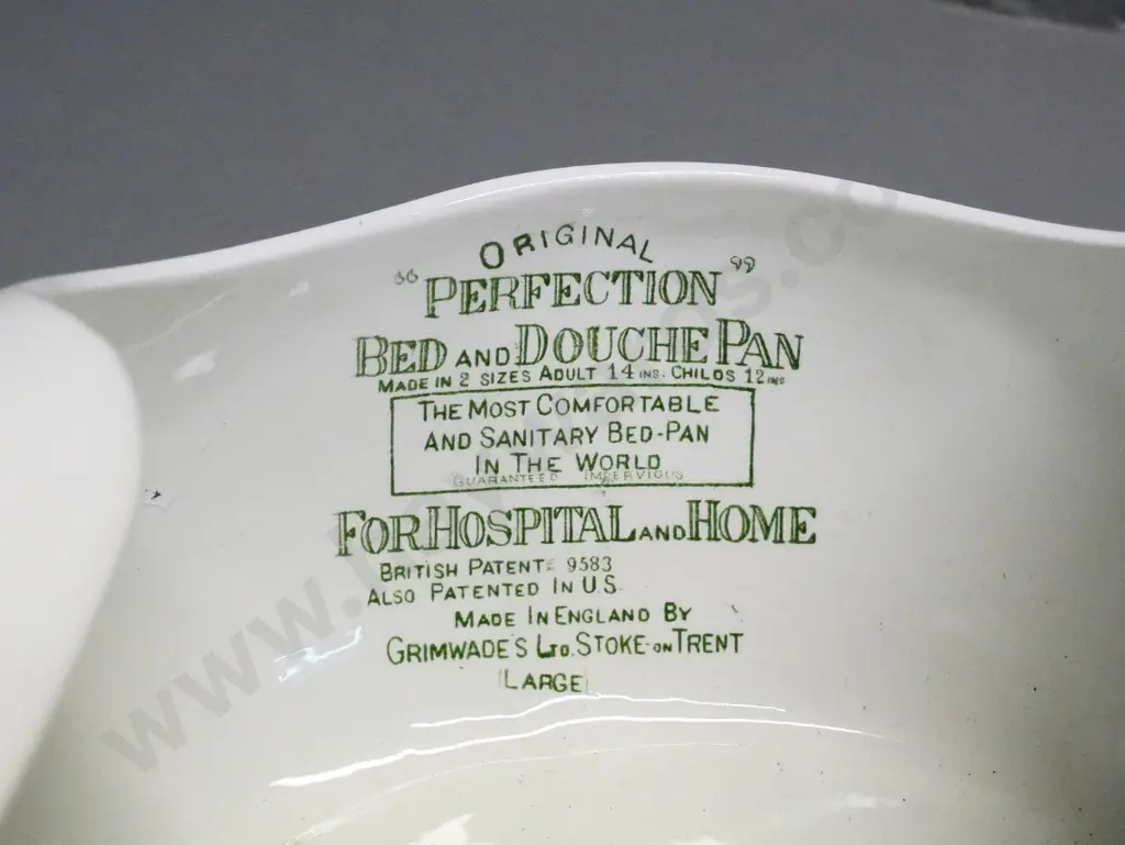 Grimwades Perfection pottery bed pan Image 1++