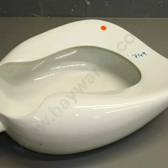 Grimwades Perfection pottery bed pan