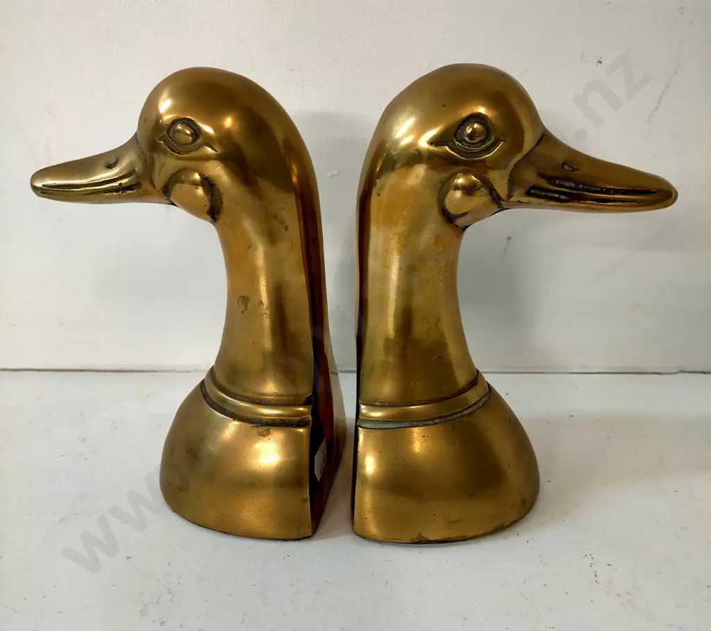 pair of brass duck head brass book ends (Korean) H-170 Image 1++