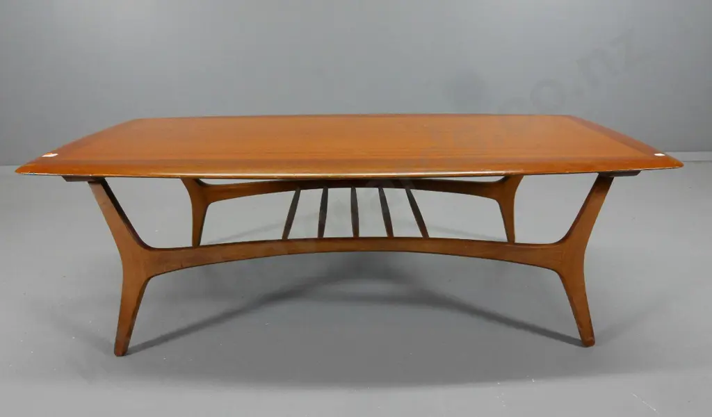 mid-century Craftrite mahogany coffee table with magazine rack - minor marks to top H400 L1200 W510 Image 1++
