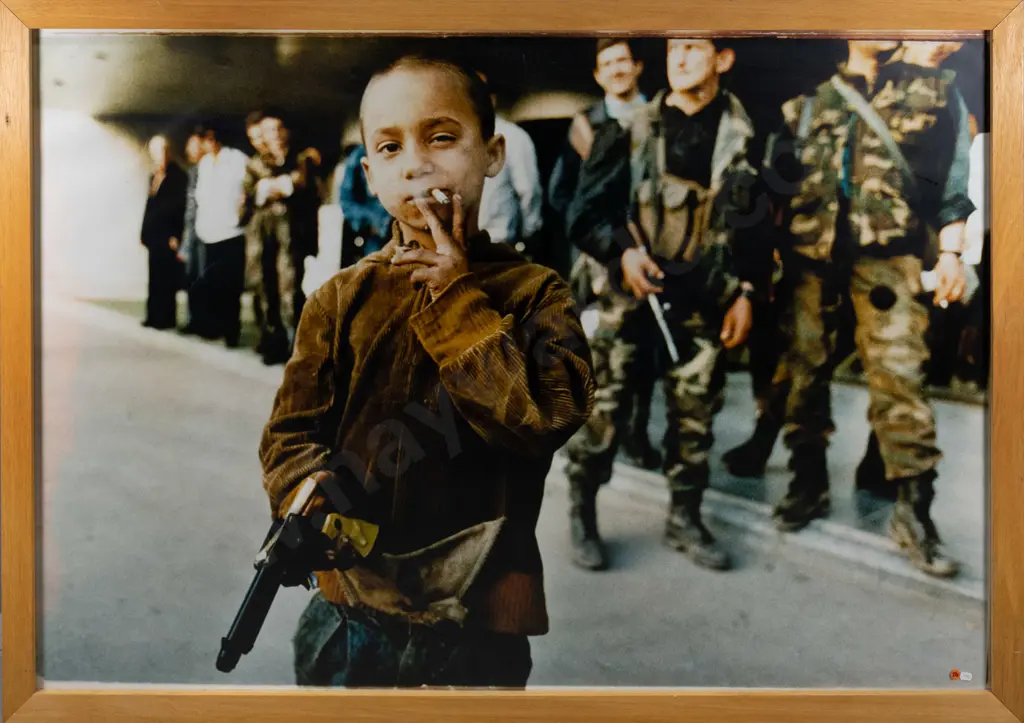 Andrew Reid -  war photographer circa 1994- framed photographic print - child soldier, Bosnia? H-950 W-1360 Image 1++