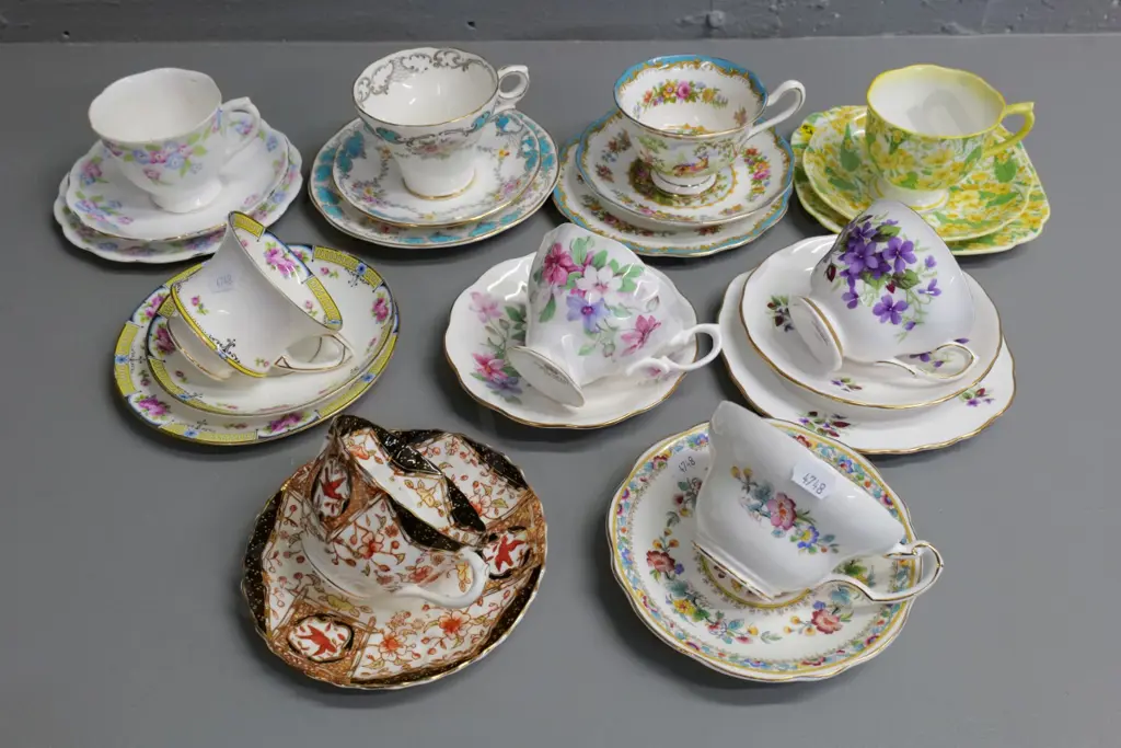 English teaware - 6 trios - Royal Albert, Salisbury, Paragon, Colclough - and 3 cups & saucers Image 1++