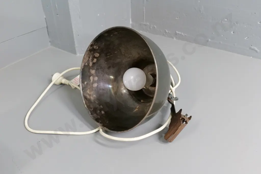 vintage metal work light with clamp fitting - paint loss and wear H-230 Diameter 240 Image 1++