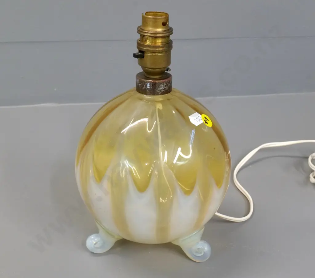 3-footed amber and milk glass lamp base - not working  H-250 D-160 at widest Image 1++