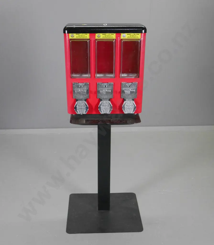 modern 3-section coin operated vending machine - Balls'N'All Vending Co. H-1160 W-460 D-460 Image 1++