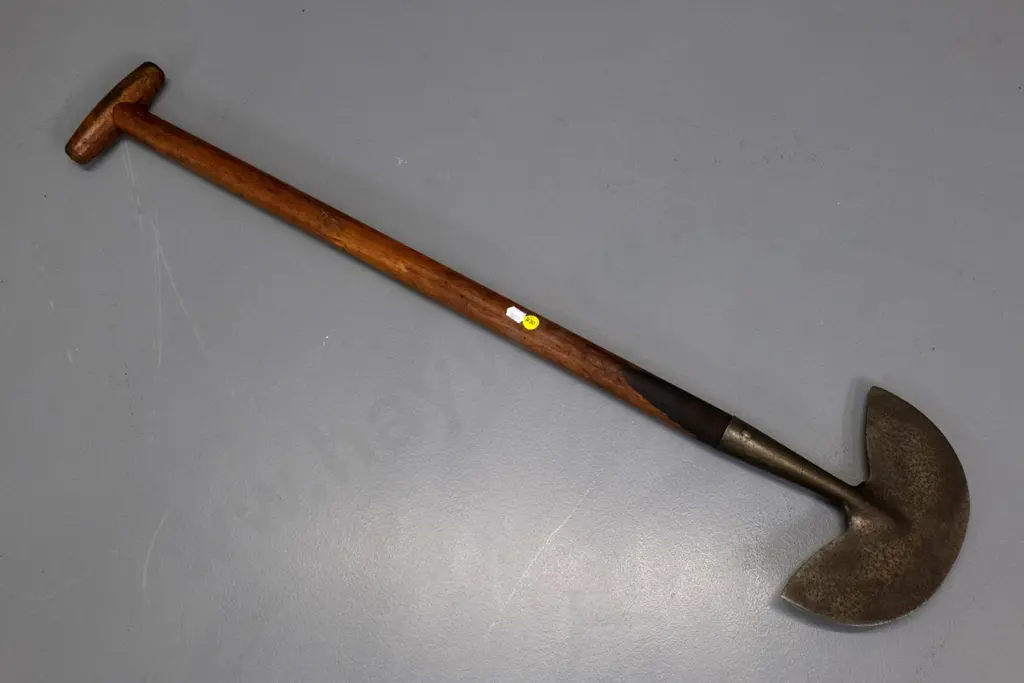 vintage whale flensing tool / blubber knife with timber handle L-890 Image 1++
