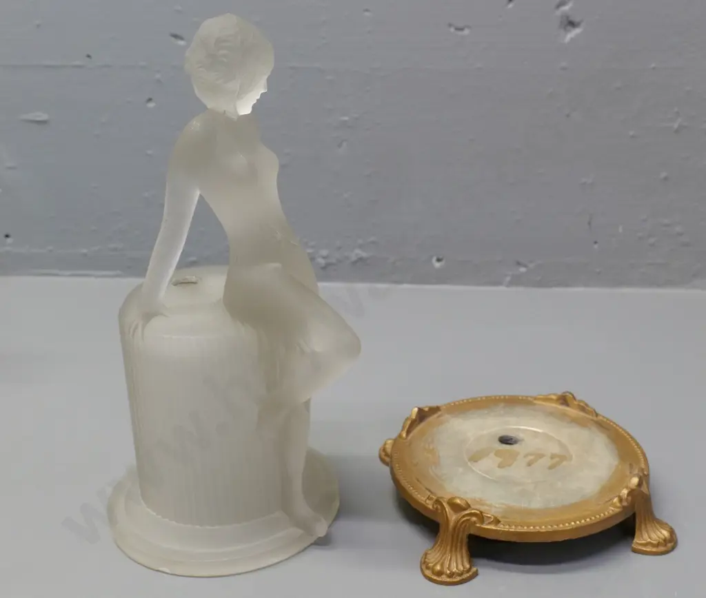 deco style figural frosted glass lamp on cast metal base, no fittings H-260 - small chips to base of glass Image 1++